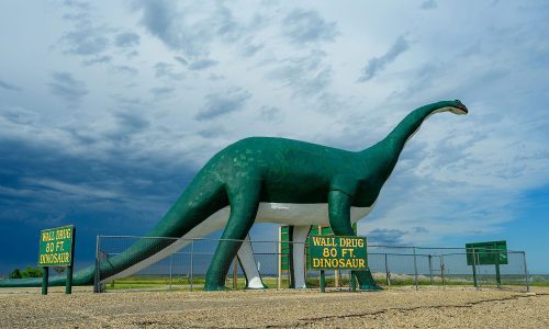 Wall Drug 80ft dinosaur sculpture